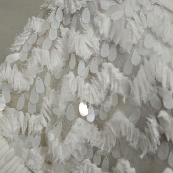 WHY DRESS Elegant SequinTextured Blouse w/Pleated Accordian Sleeves White. M NWT - Picture 4 of 15